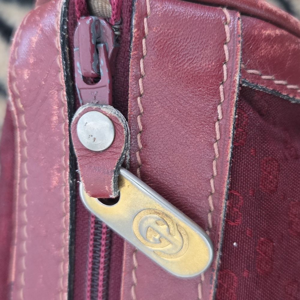 GUCCI Authentic So Vintage But Beautiful Gucci Rare Boston Bag - Picture 3 of 6